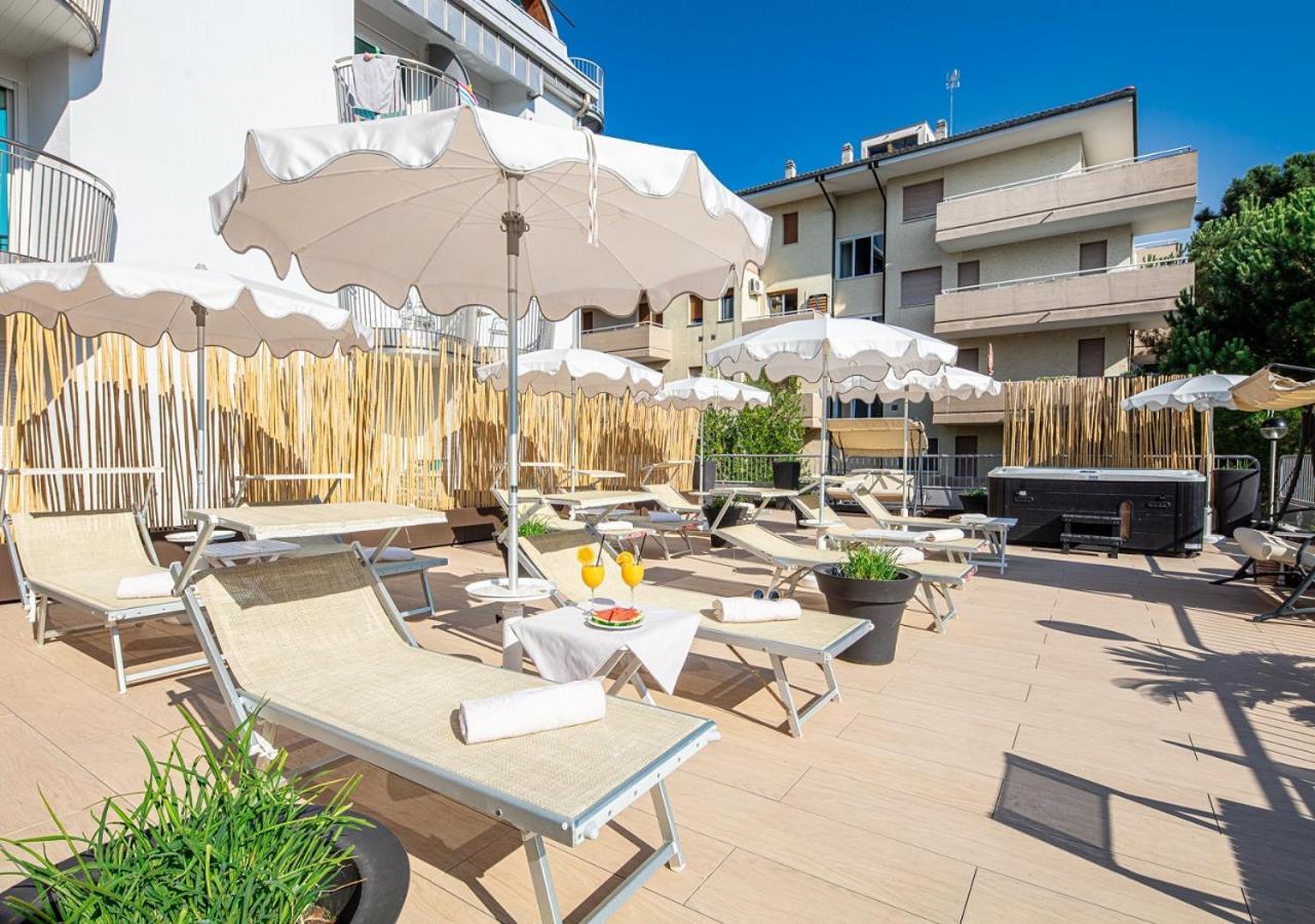 Park Hotel Lignano Sabbiadoro Exteriér fotografie